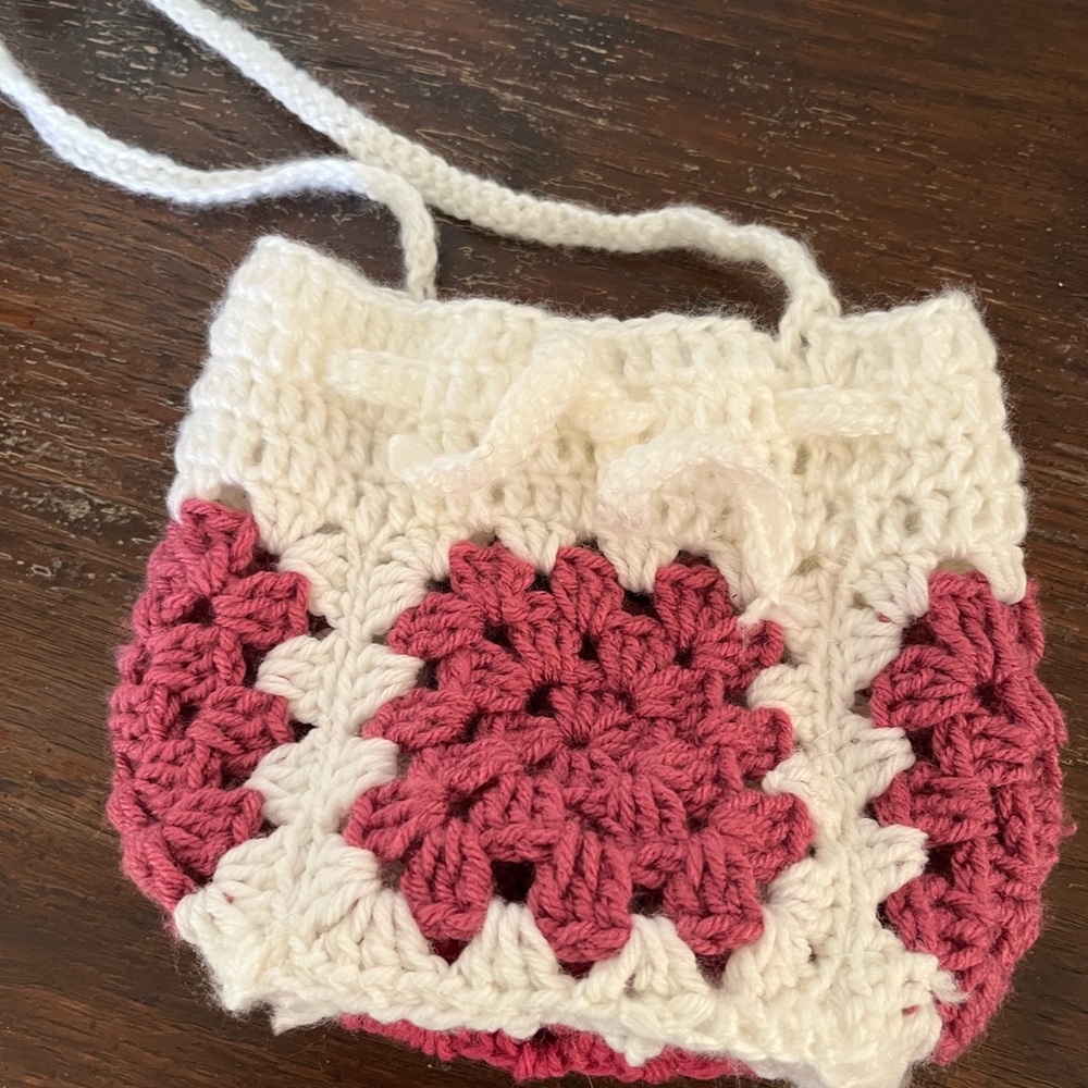 Crochet Pink and White Bag